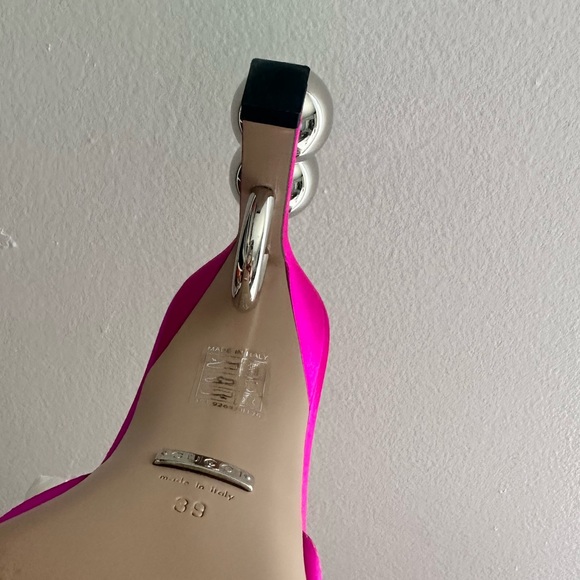 Gucci Shawana Rose Mules - Picture 7 of 9